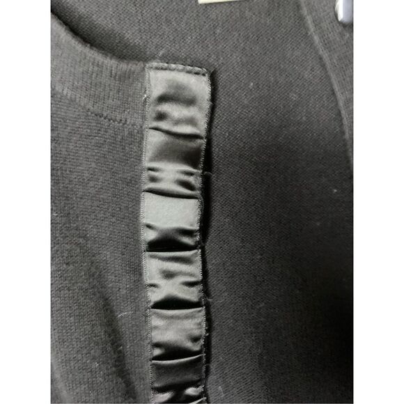 Liz Claiborne women’s black satin trim button up Cardigan medium - Picture 3 of 4